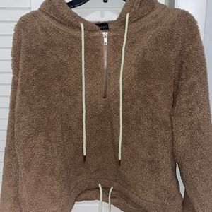 Brown sherpa half zip sweatshirt. Size L